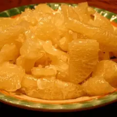 Kiedy sezon na pomelo? Poznaj najlepszy czas na zakup i wybór
